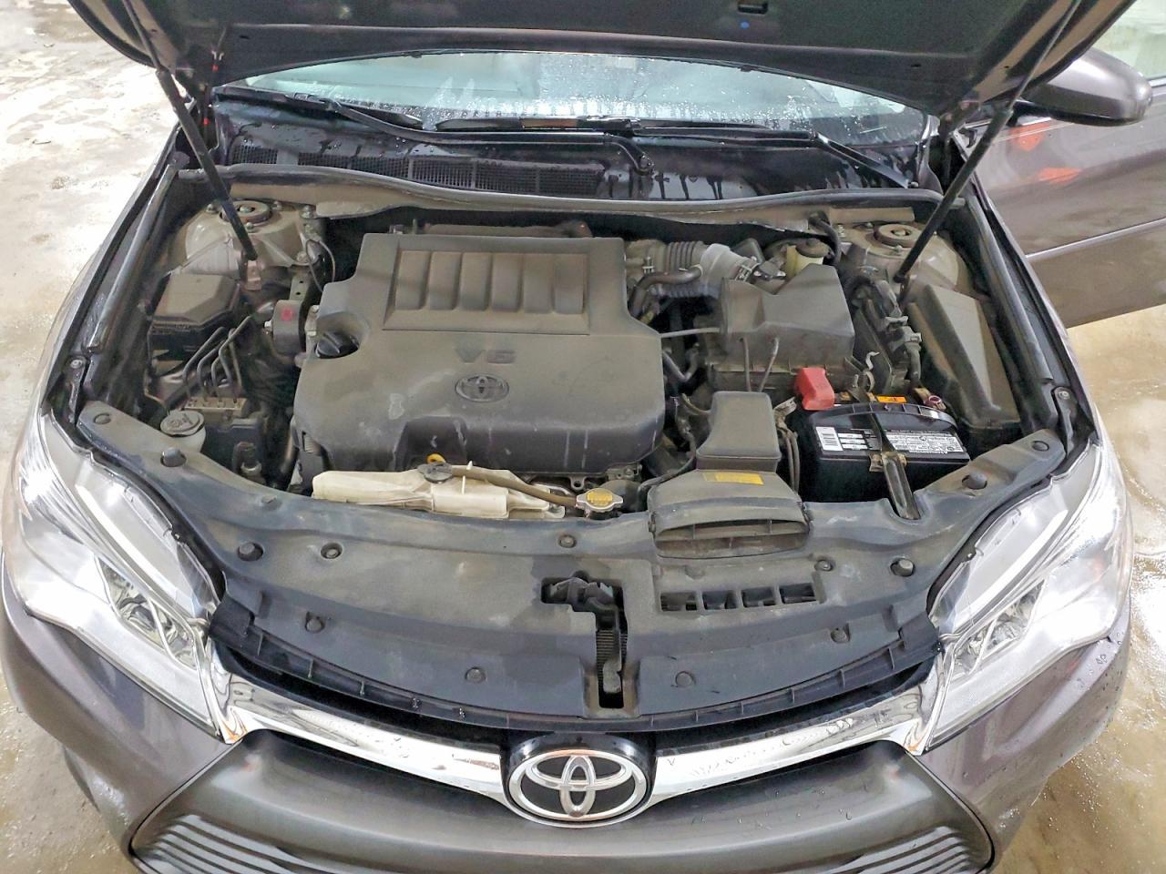 2015 TOYOTA CAMRY
