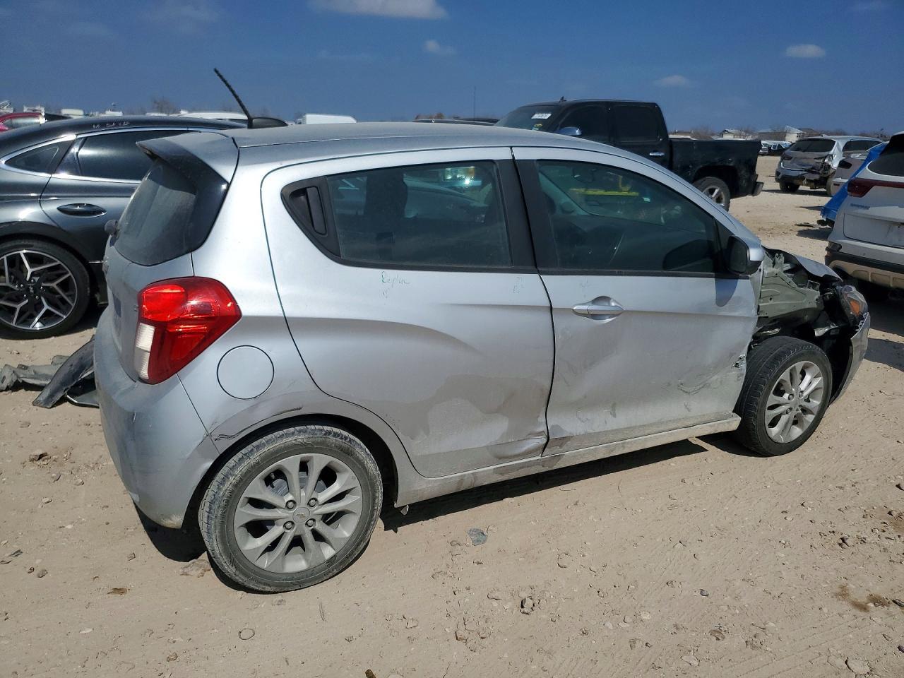 2021 CHEVROLET Spark