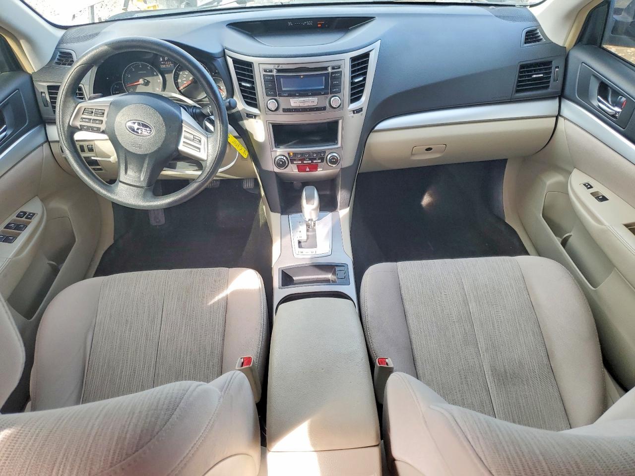 2014 SUBARU Legacy