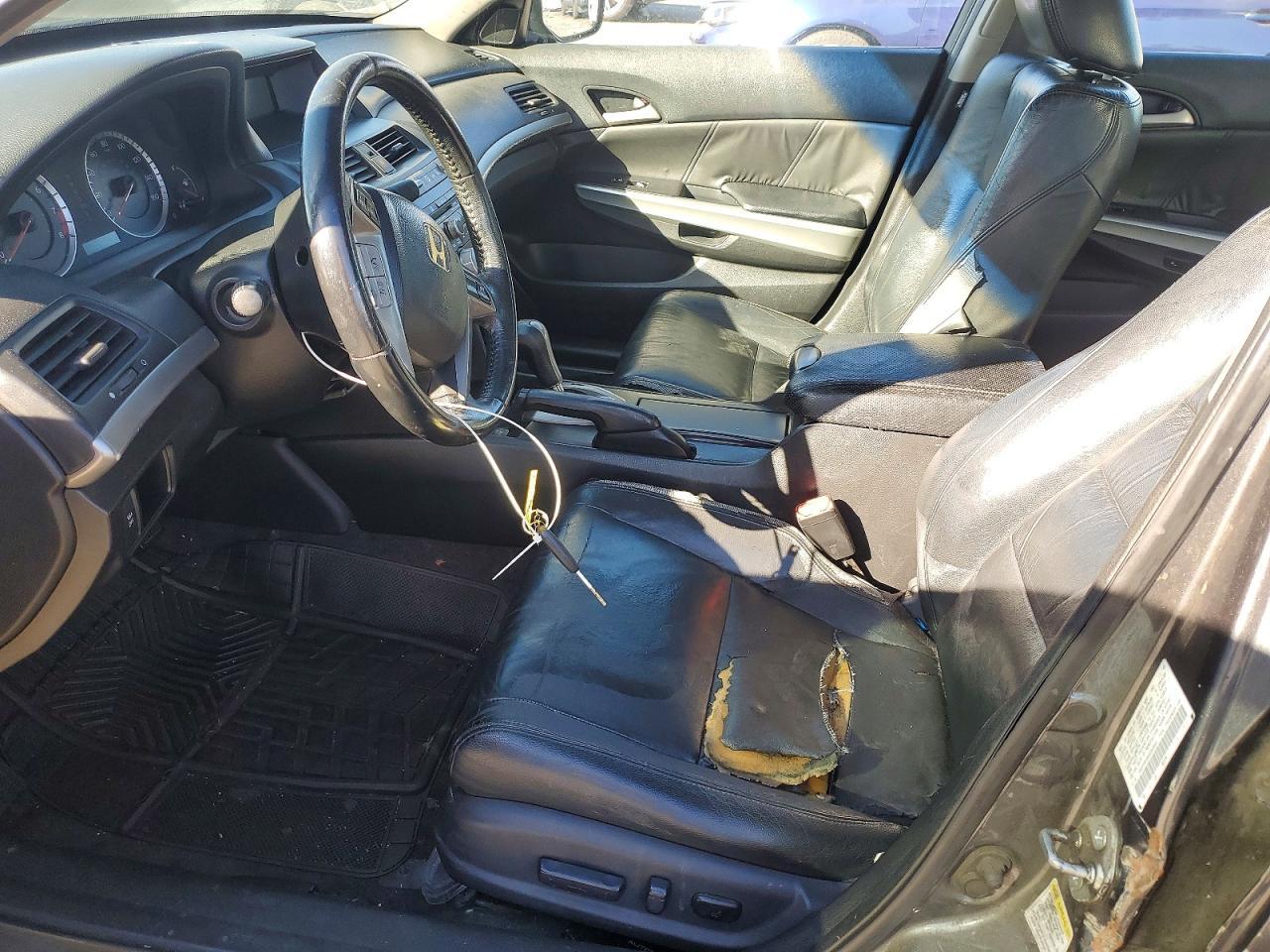 2010 HONDA ACCORD