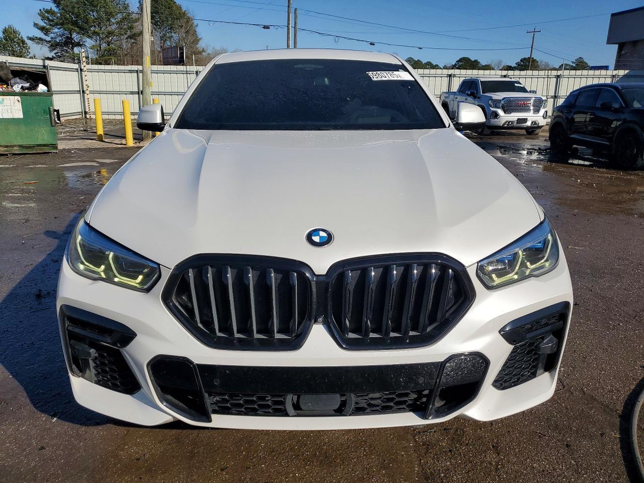 2022 BMW X6