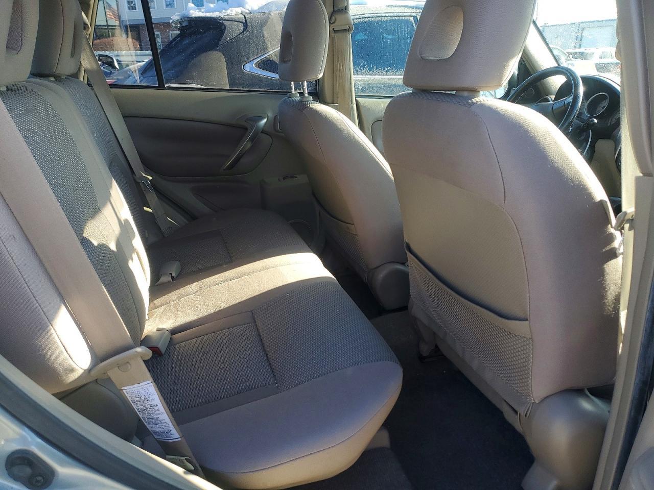 2005 TOYOTA RAV4