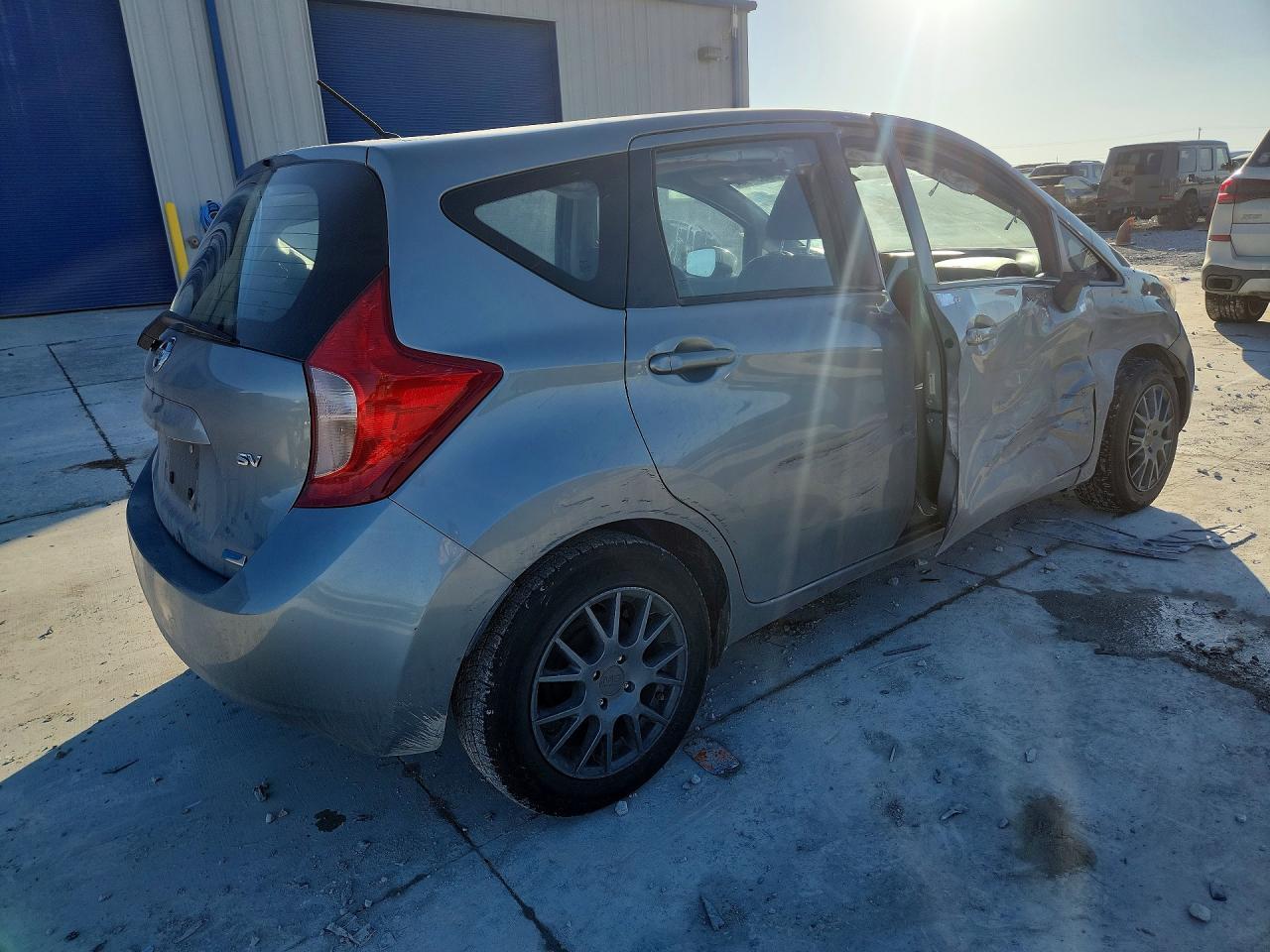 2015 NISSAN Versa Note