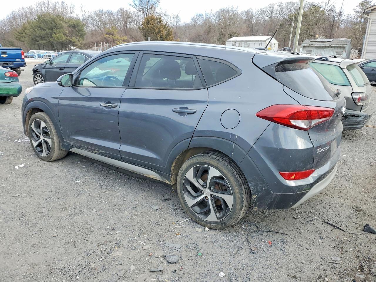 2017 HYUNDAI TUCSON
