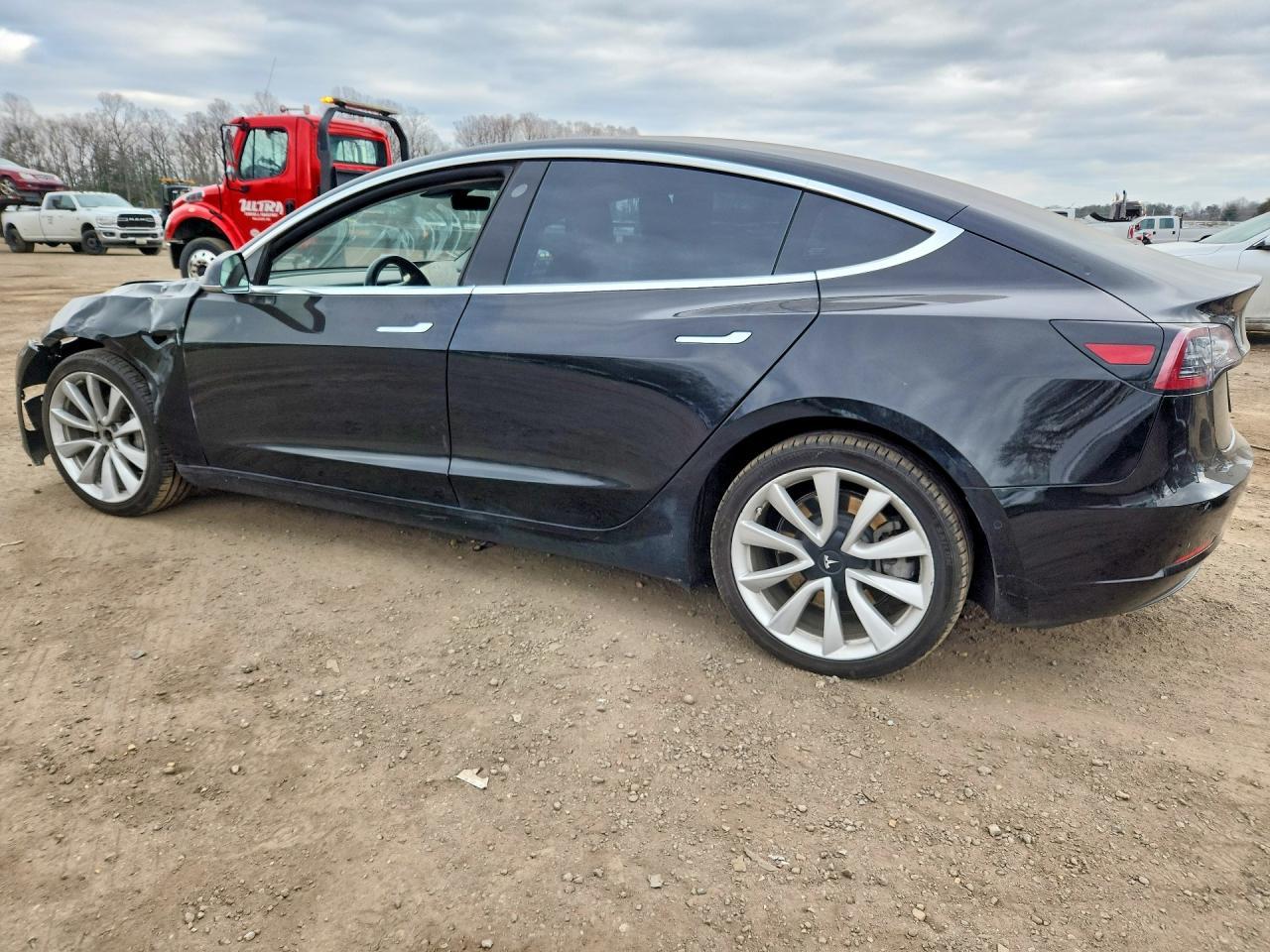 2019 TESLA MODEL 3