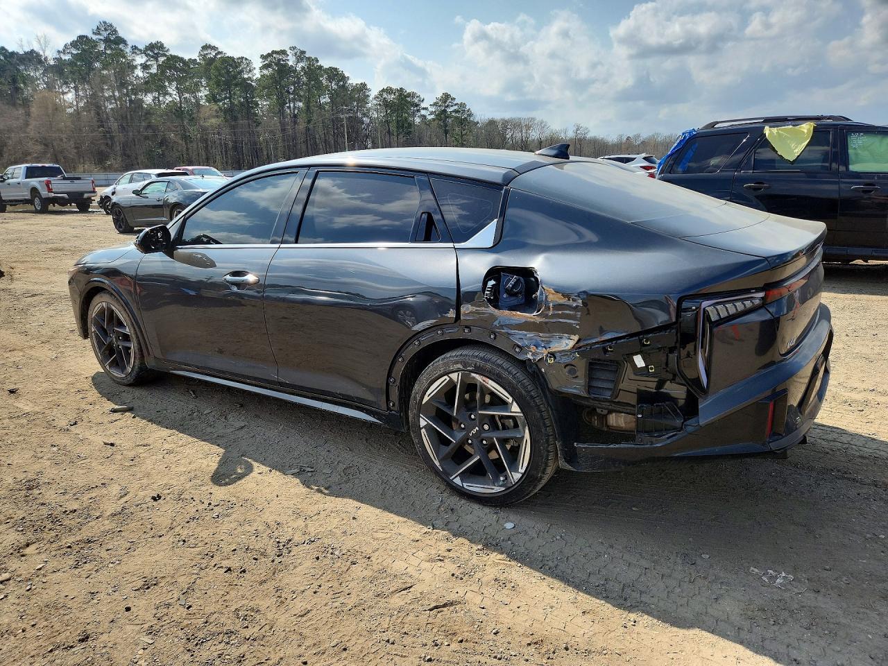 2025 KIA K4