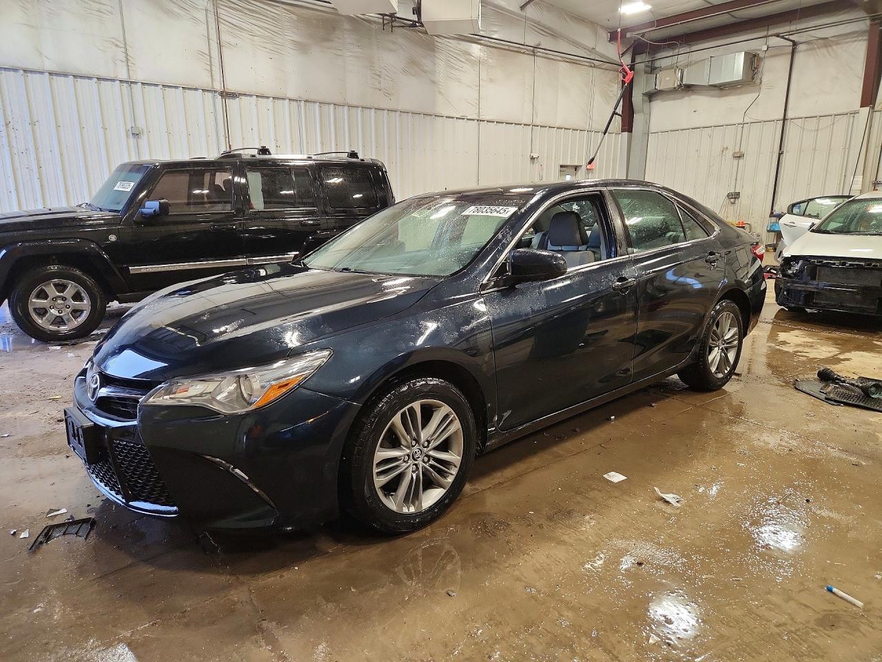2015 TOYOTA CAMRY