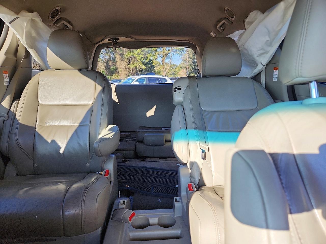 2015 TOYOTA SIENNA