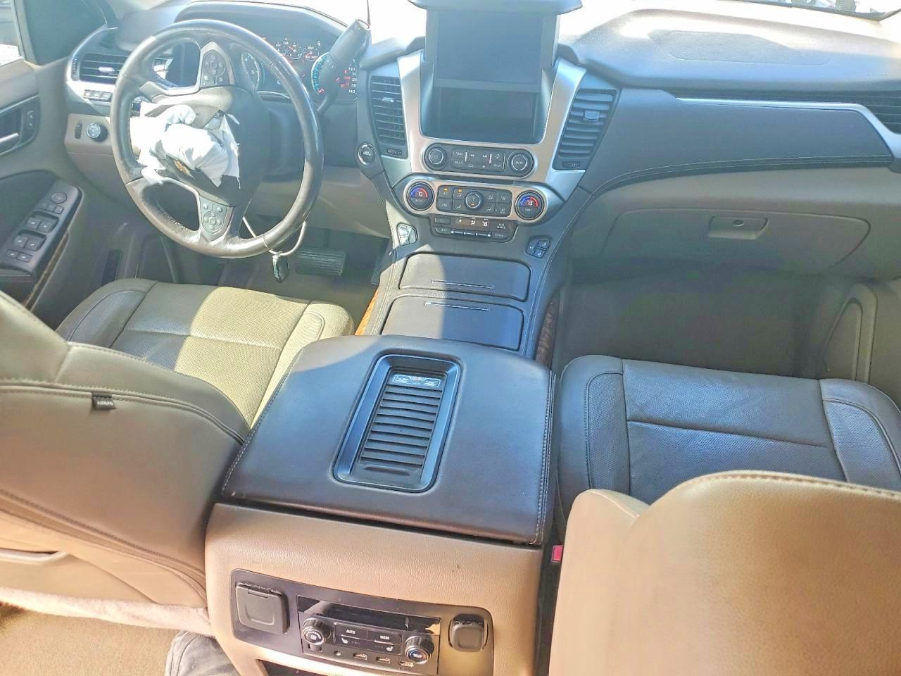 2017 CHEVROLET Tahoe