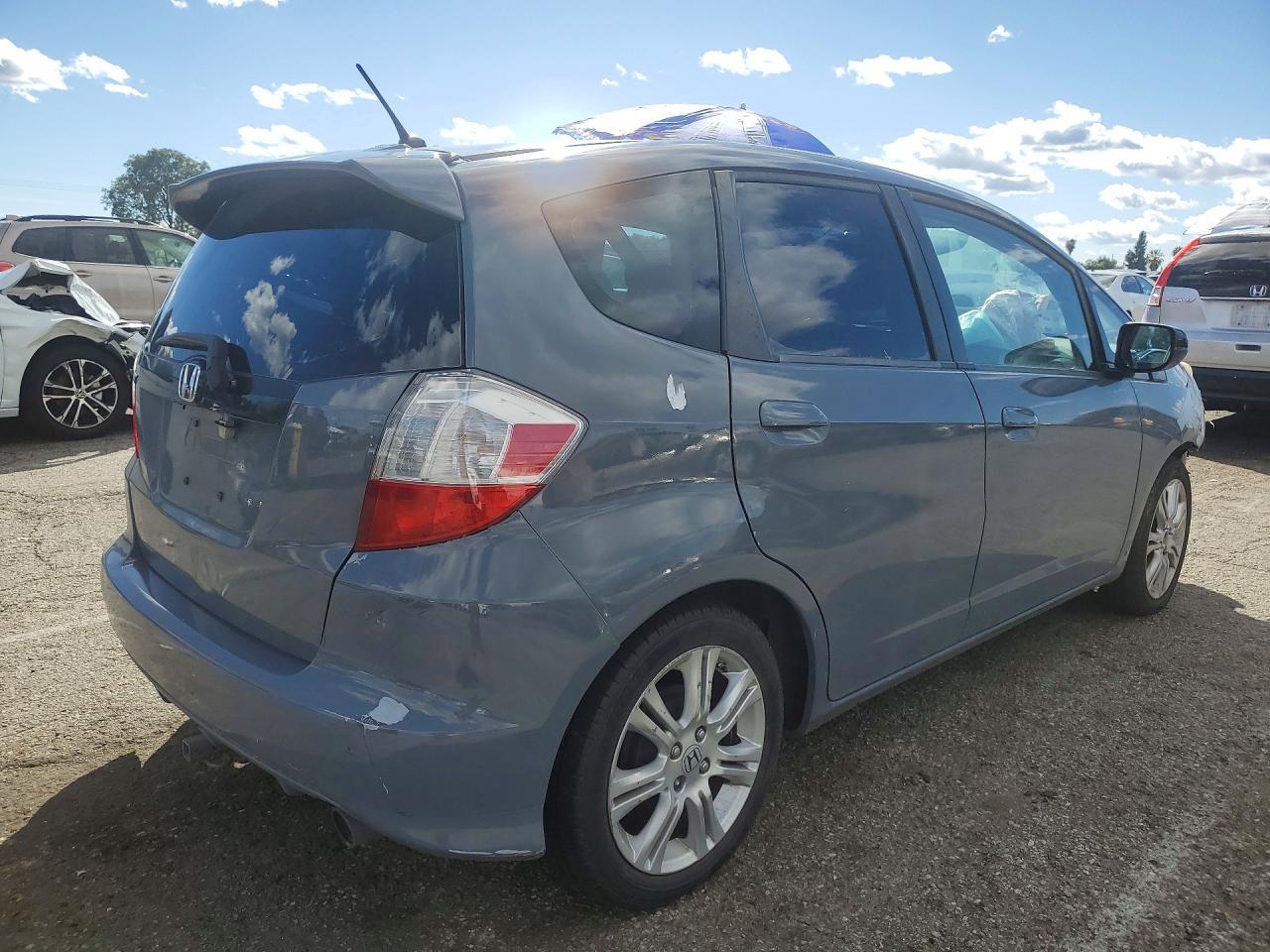 2009 HONDA FIT