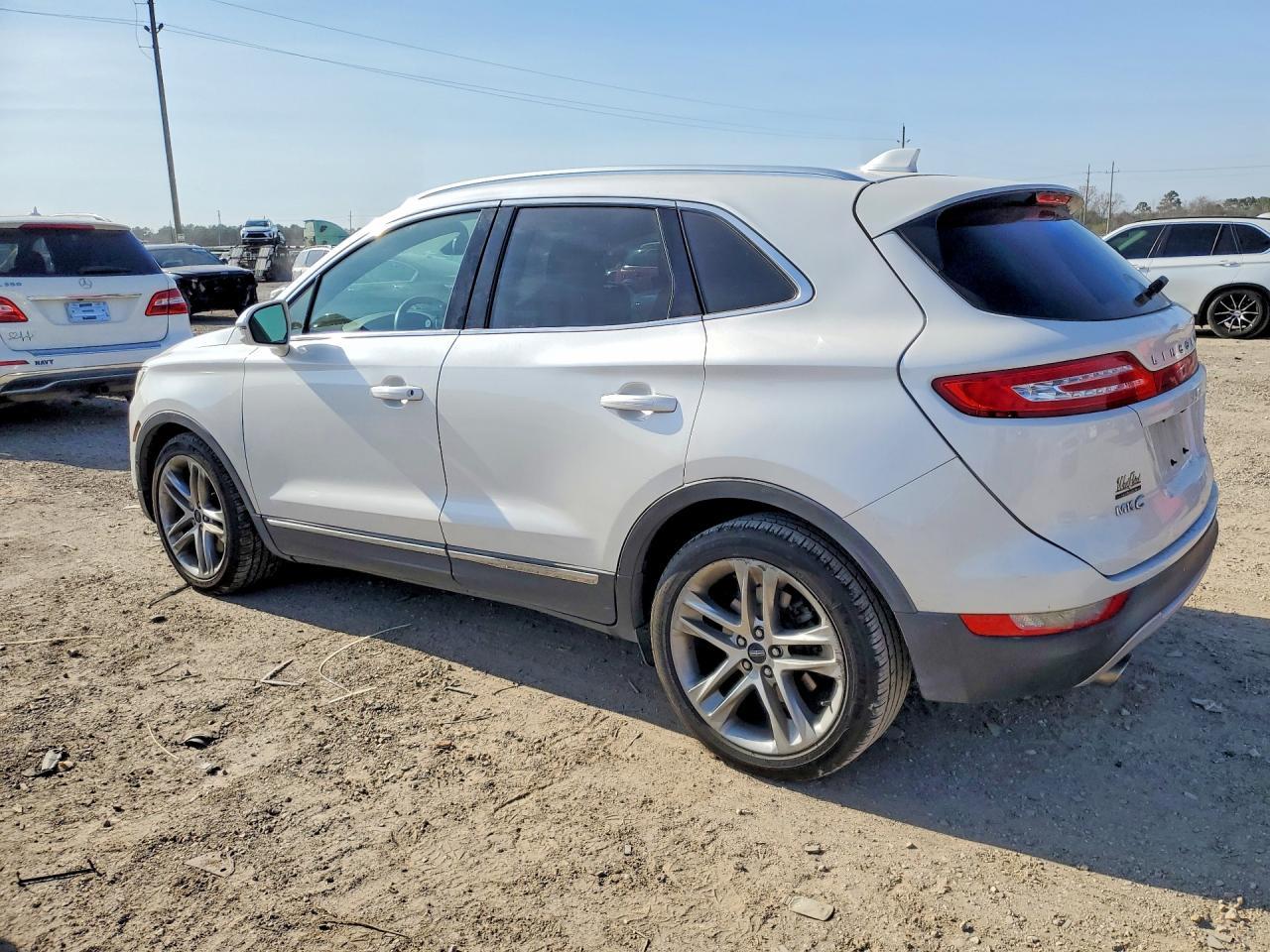 2015 LINCOLN MKC