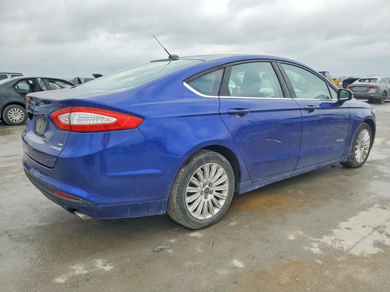 2016 FORD FUSION