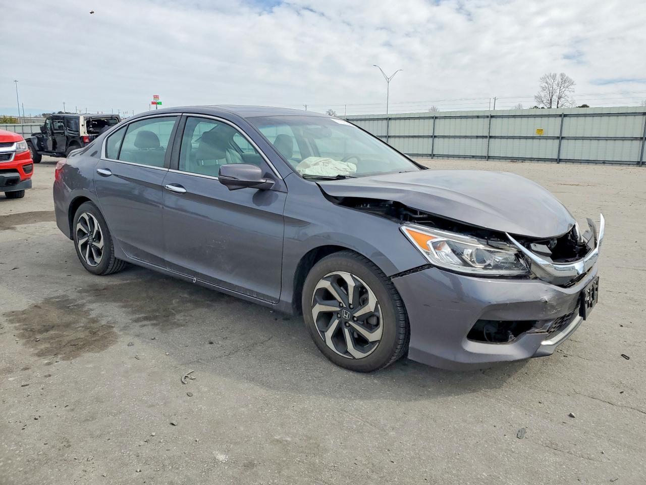 2016 HONDA ACCORD