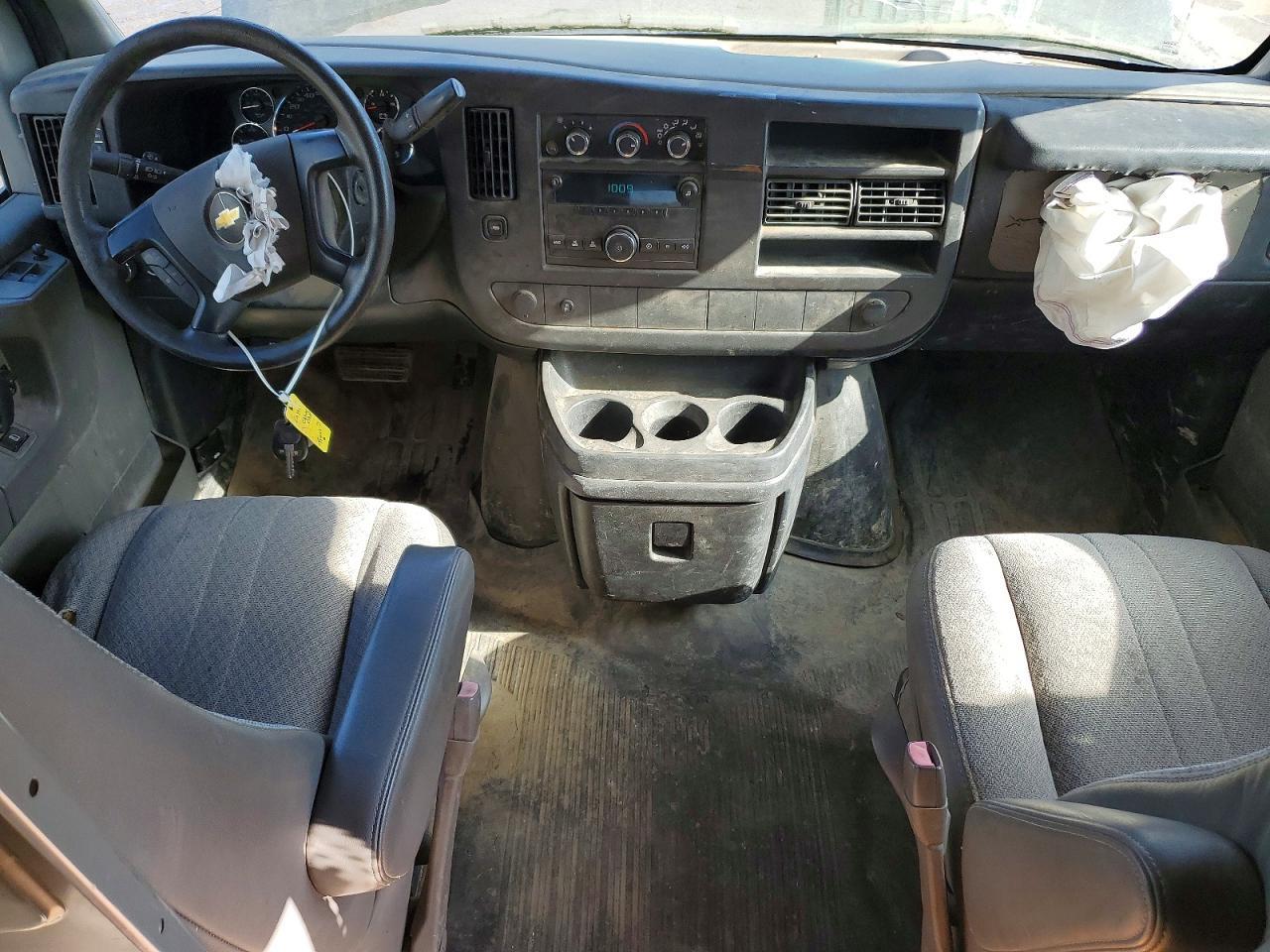 2012 CHEVROLET EXPRESS 2500