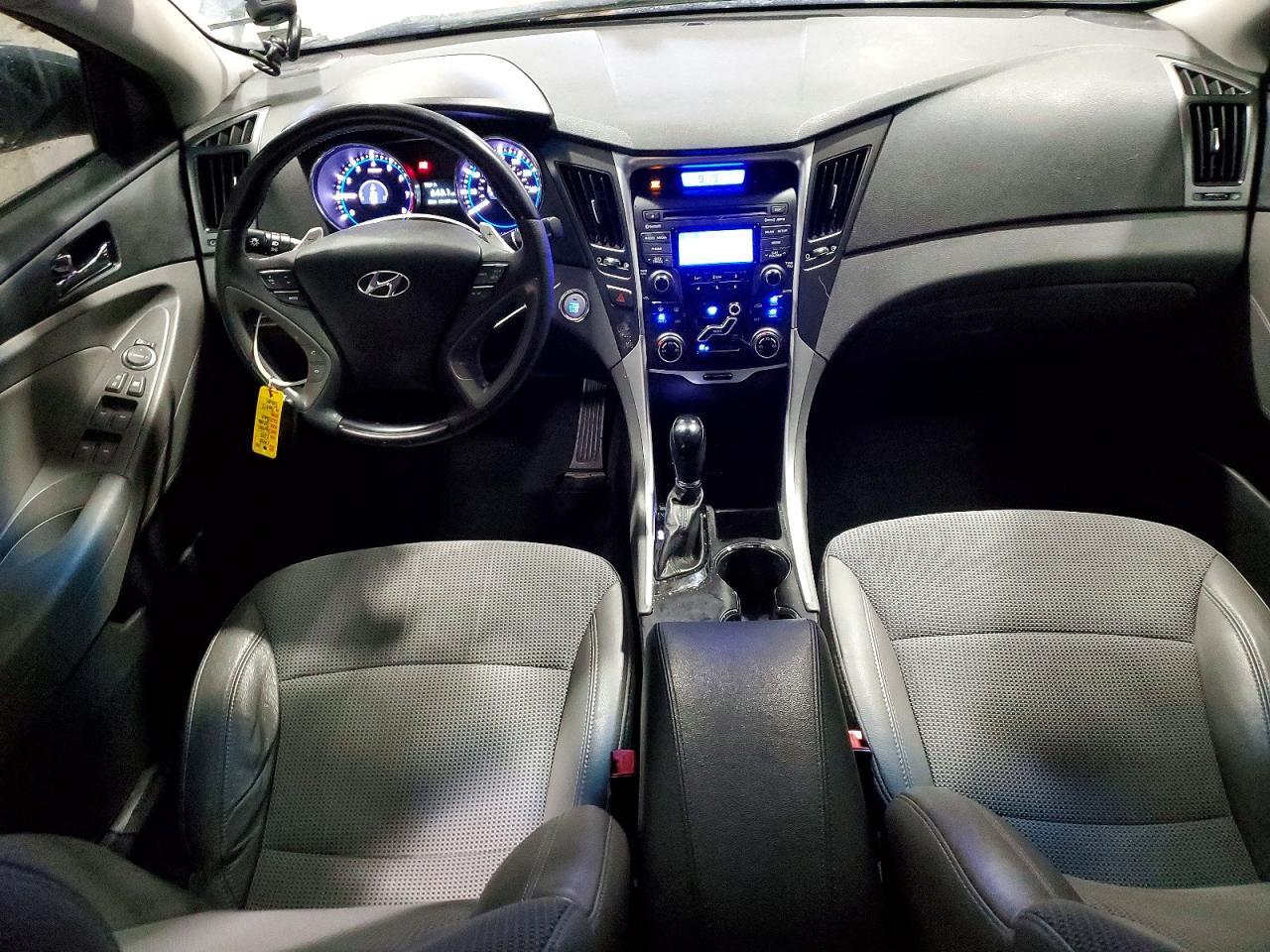 2013 HYUNDAI SONATA