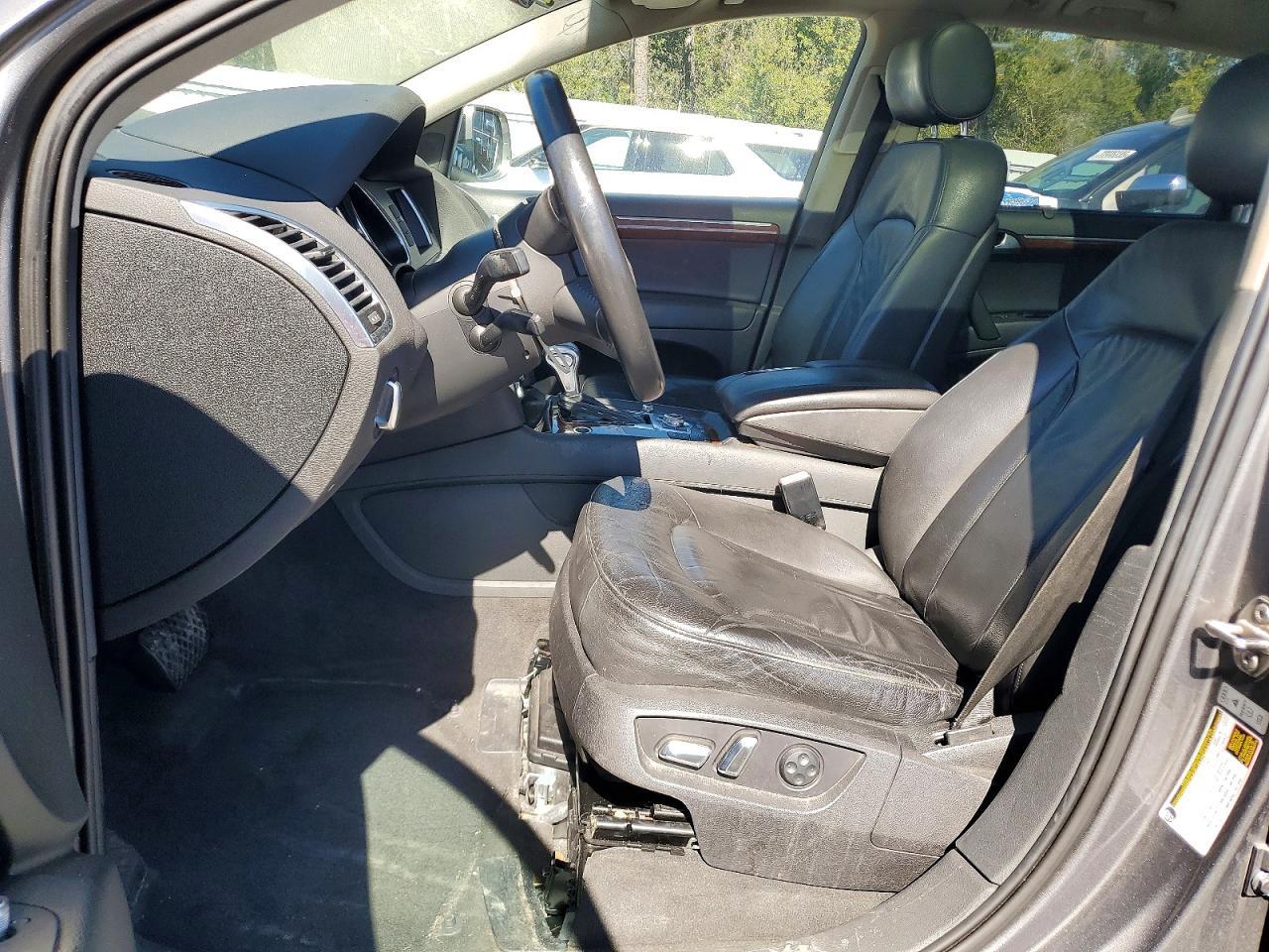 2013 AUDI Q7
