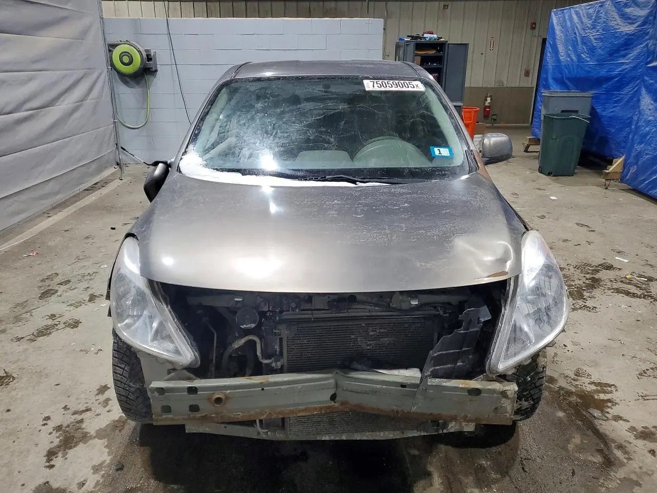 2012 NISSAN VERSA