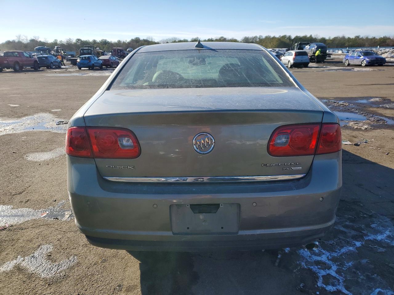 2010 BUICK Lucerne