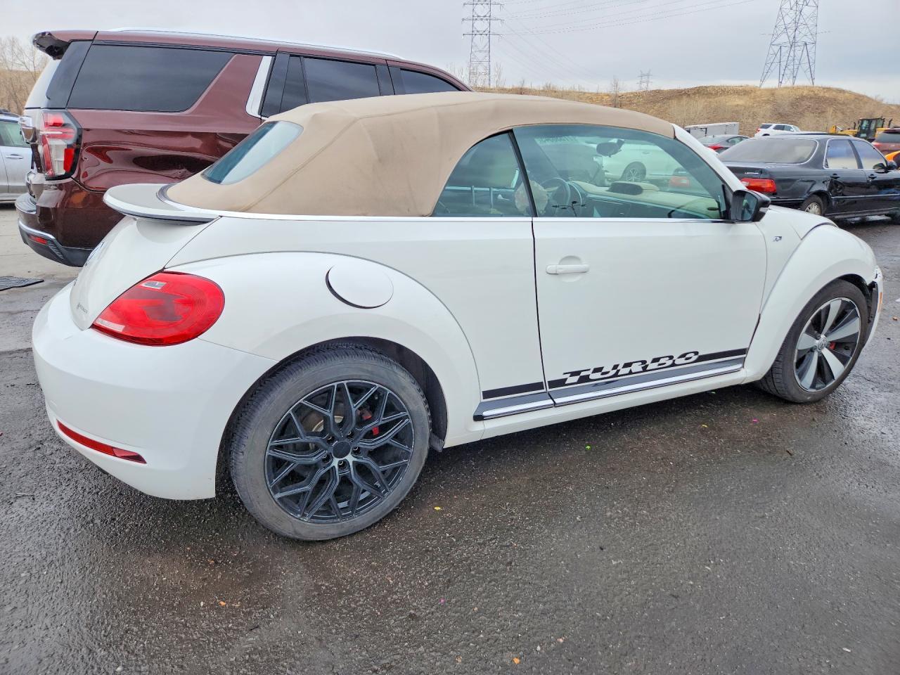 2014 VOLKSWAGEN Beetle
