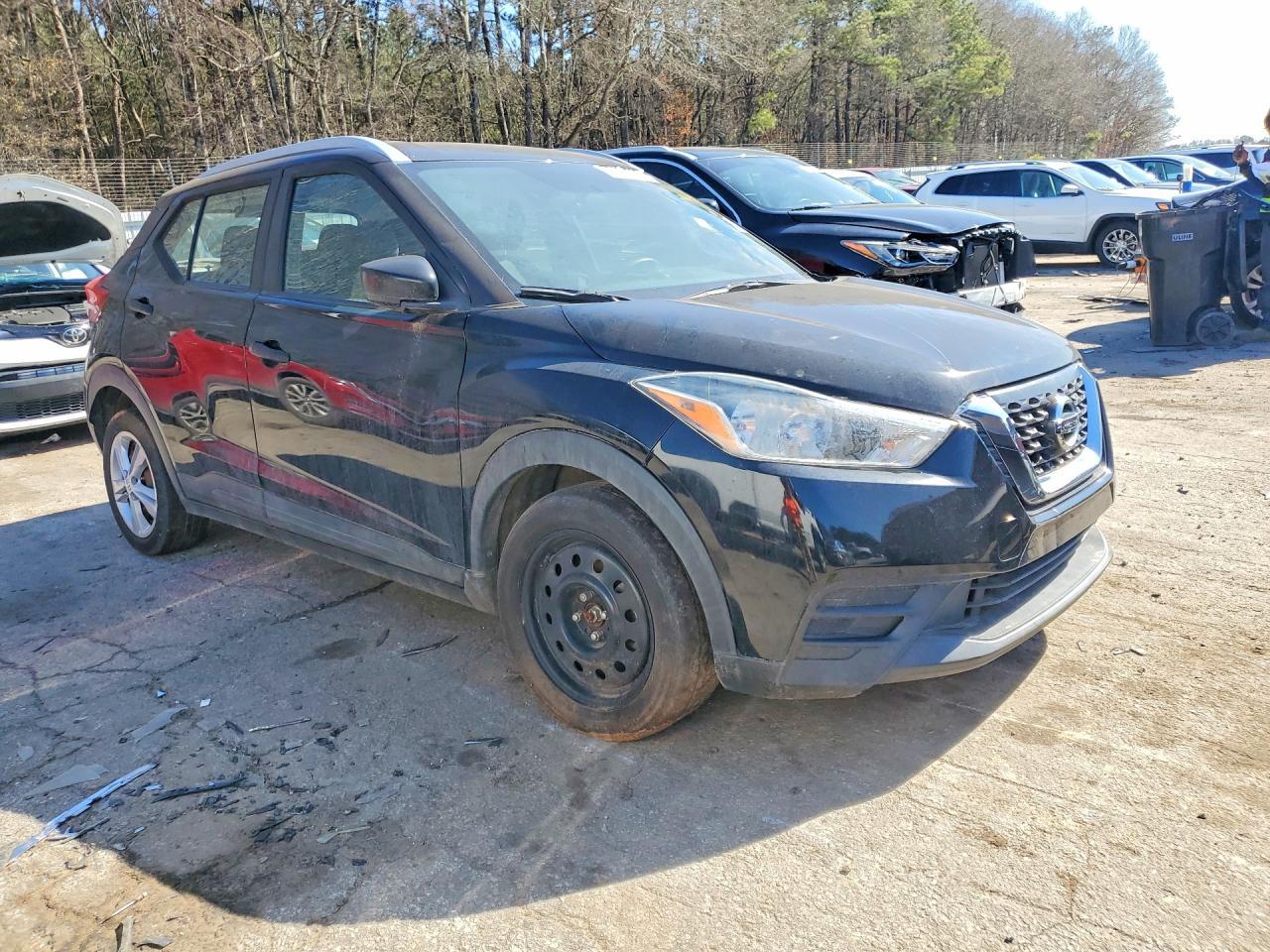 2019 NISSAN KICKS