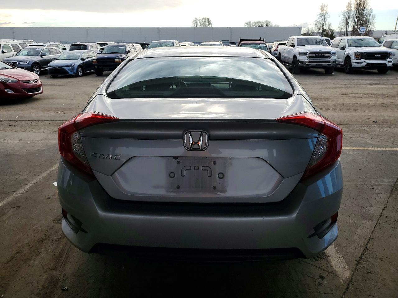 2016 HONDA CIVIC