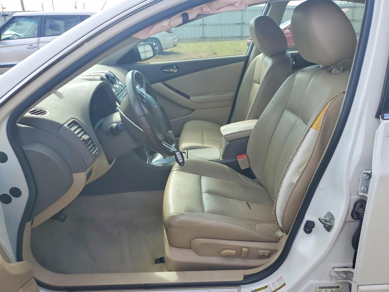 2011 NISSAN ALTIMA