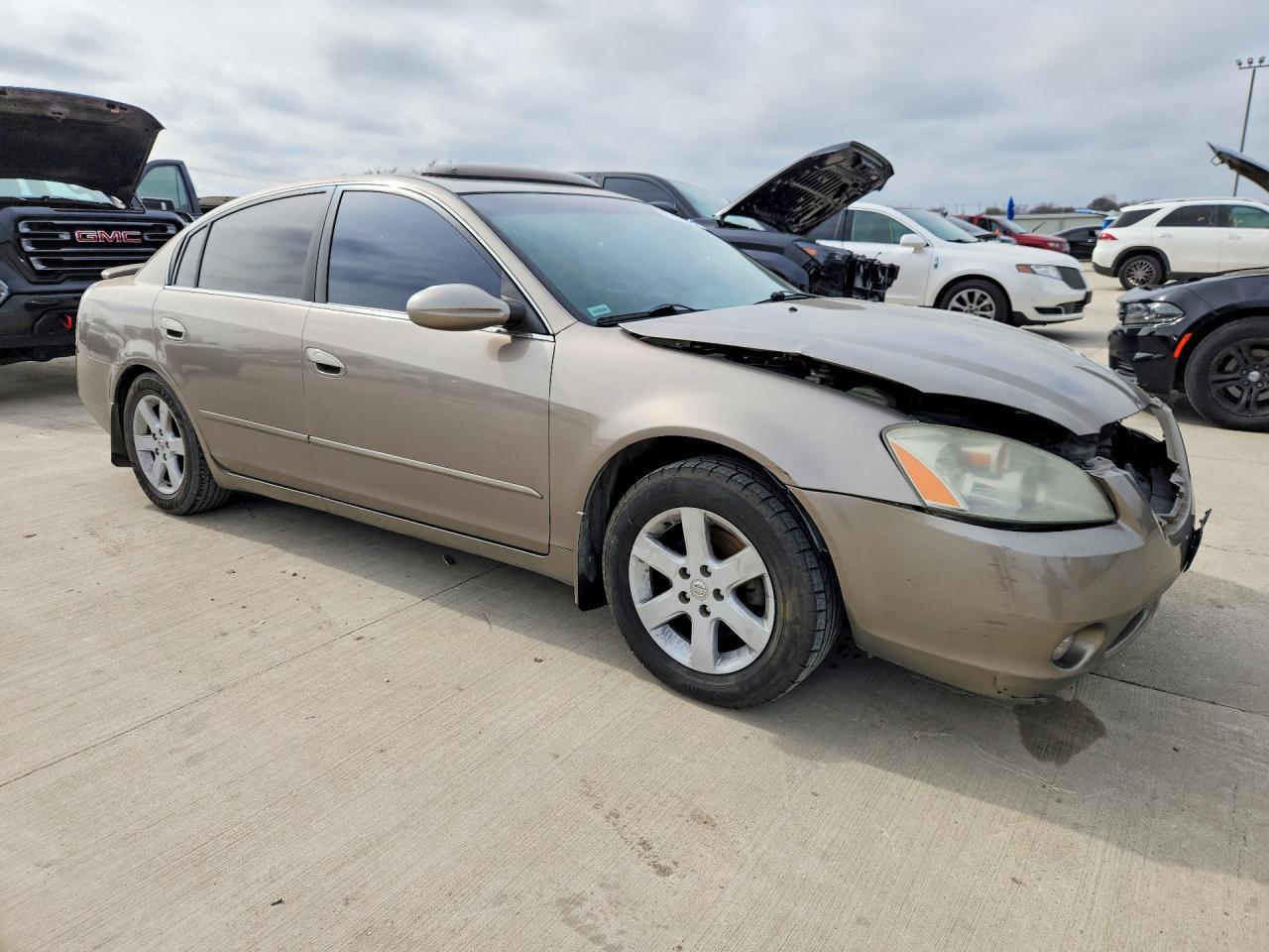 2004 NISSAN ALTIMA