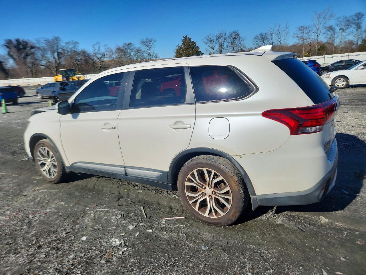 2018 MITSUBISHI outlander