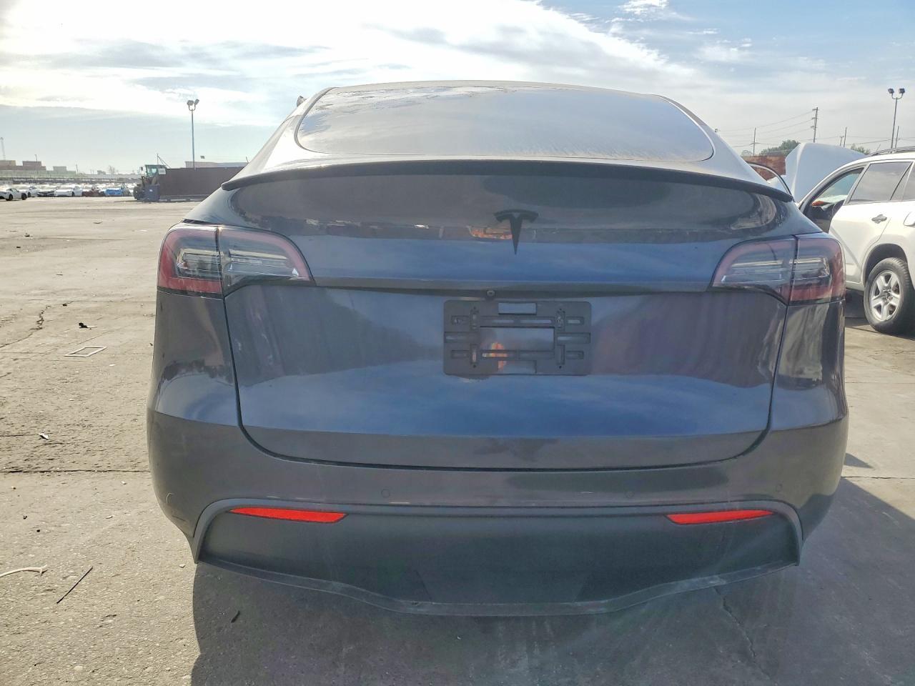 2020 TESLA MODEL Y