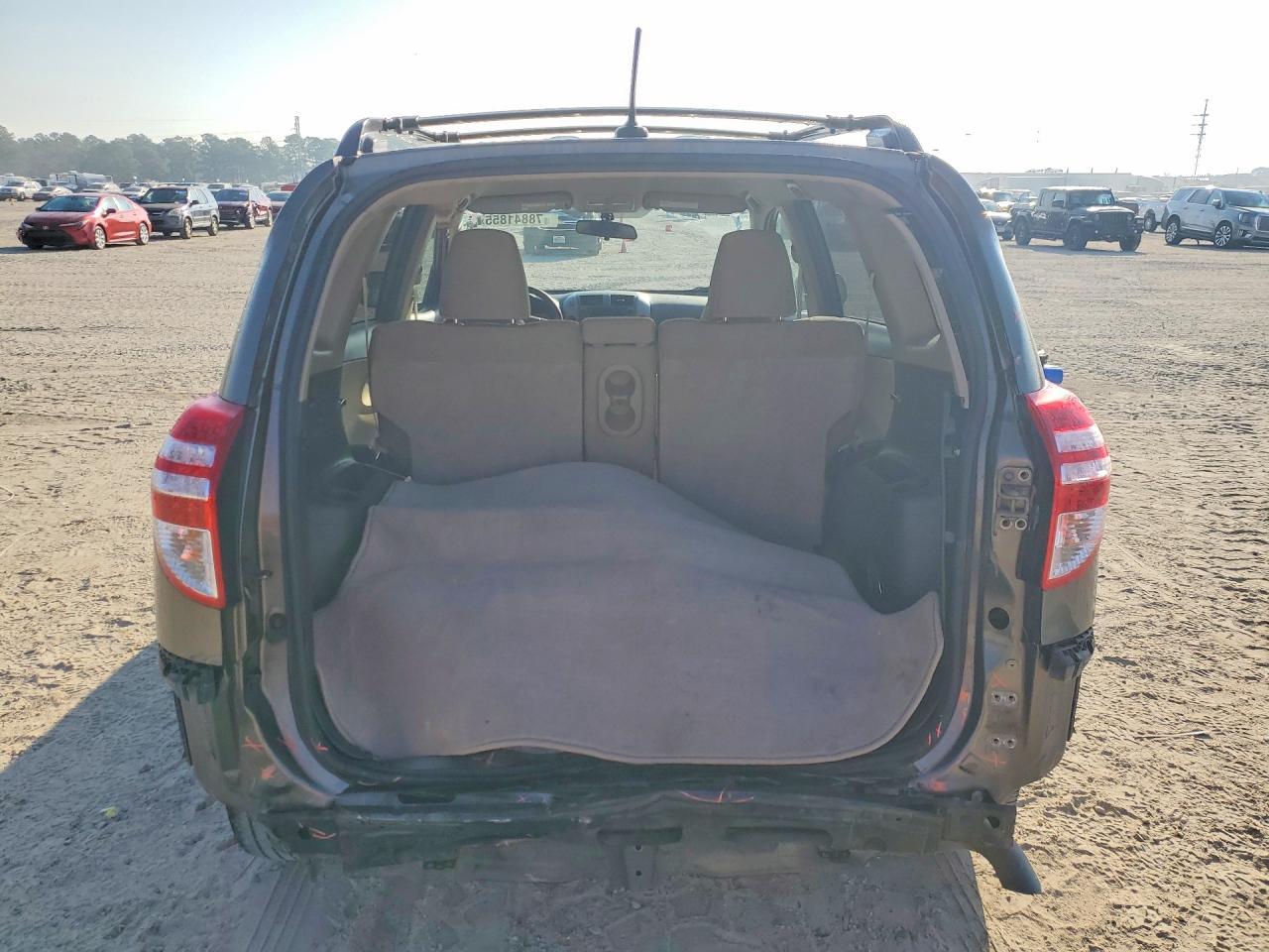 2011 TOYOTA RAV4