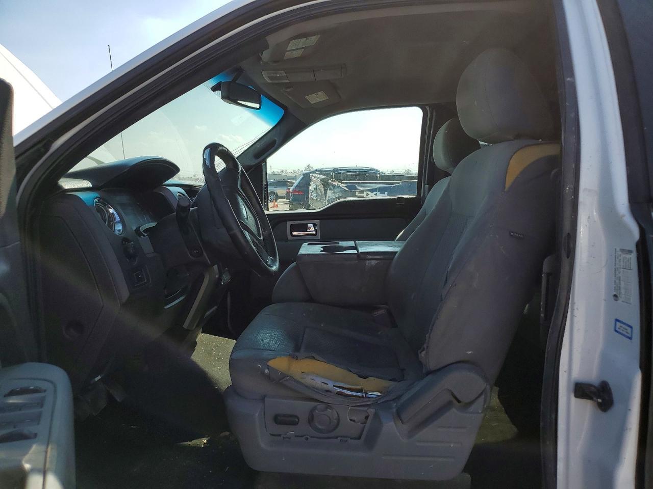 2011 FORD F-150