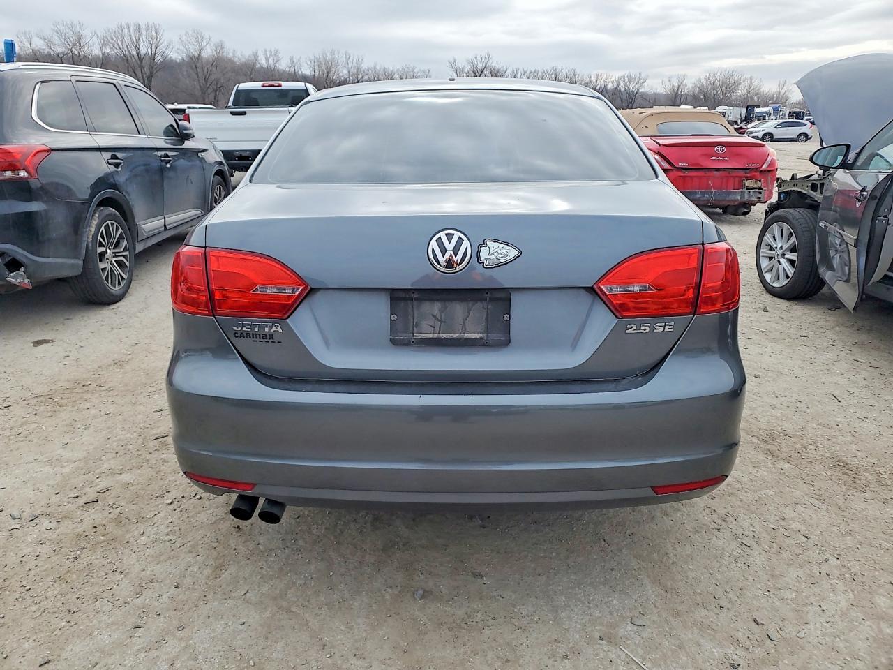 2012 VOLKSWAGEN JETTA