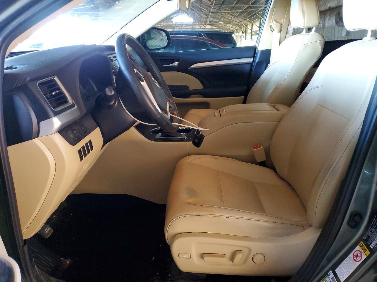 2019 TOYOTA HIGHLANDER