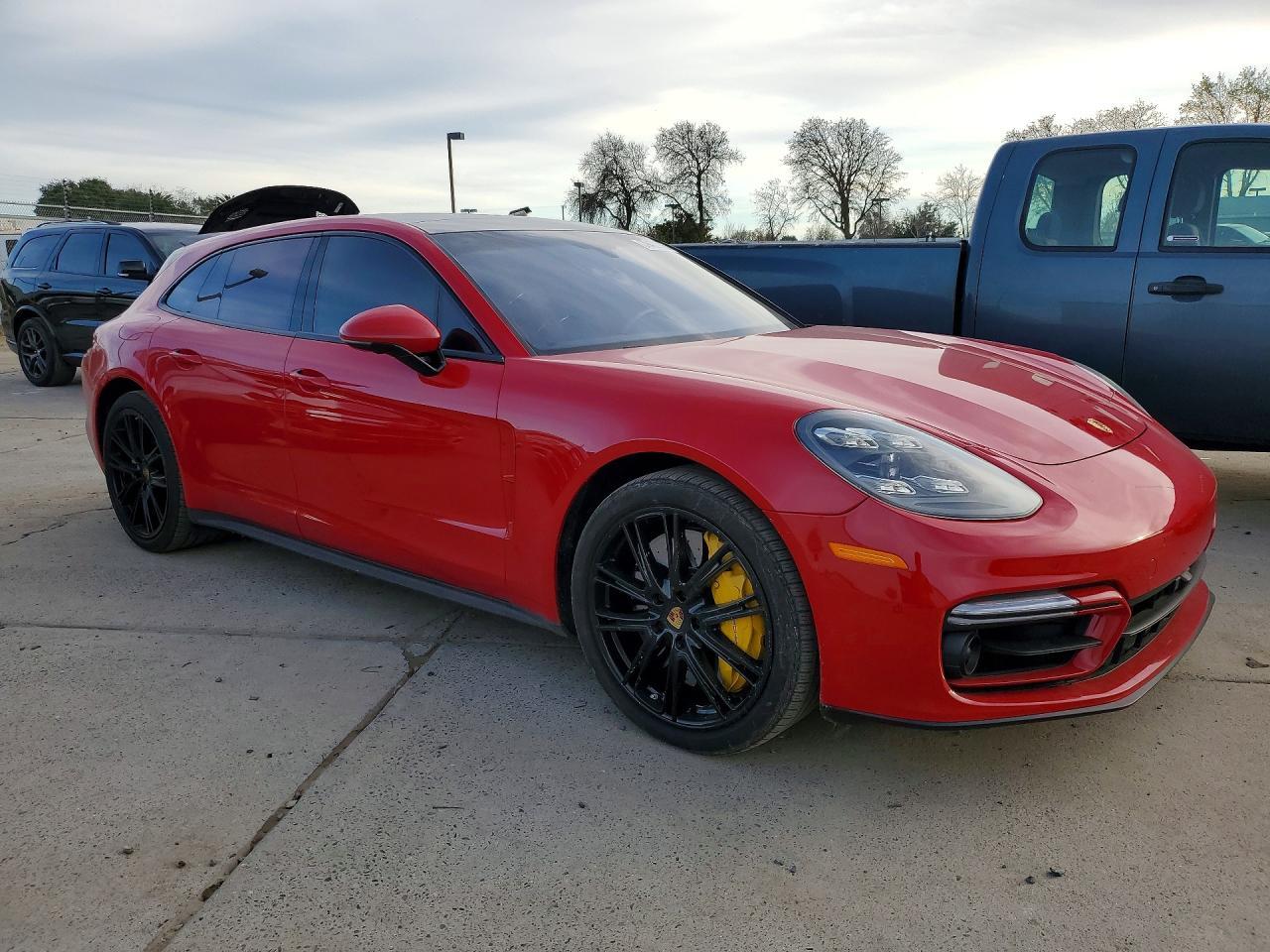 2019 PORSCHE Panamera