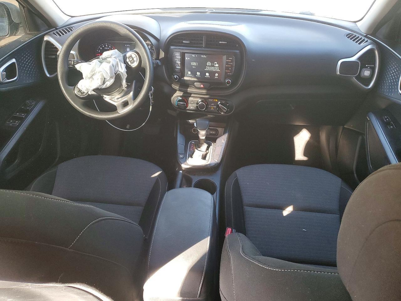 2021 KIA SOUL