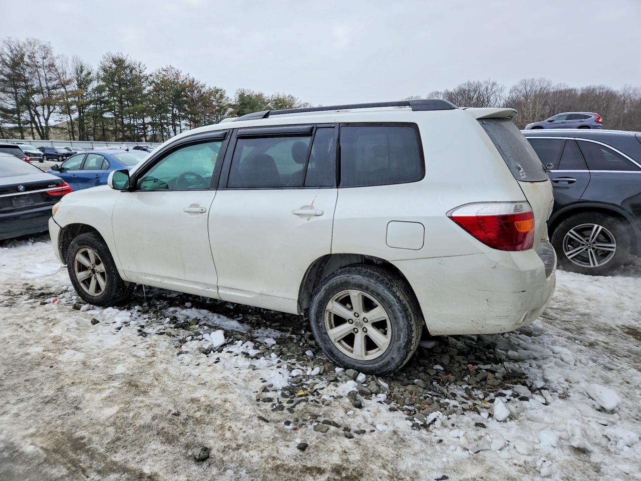 2010 TOYOTA HIGHLANDER