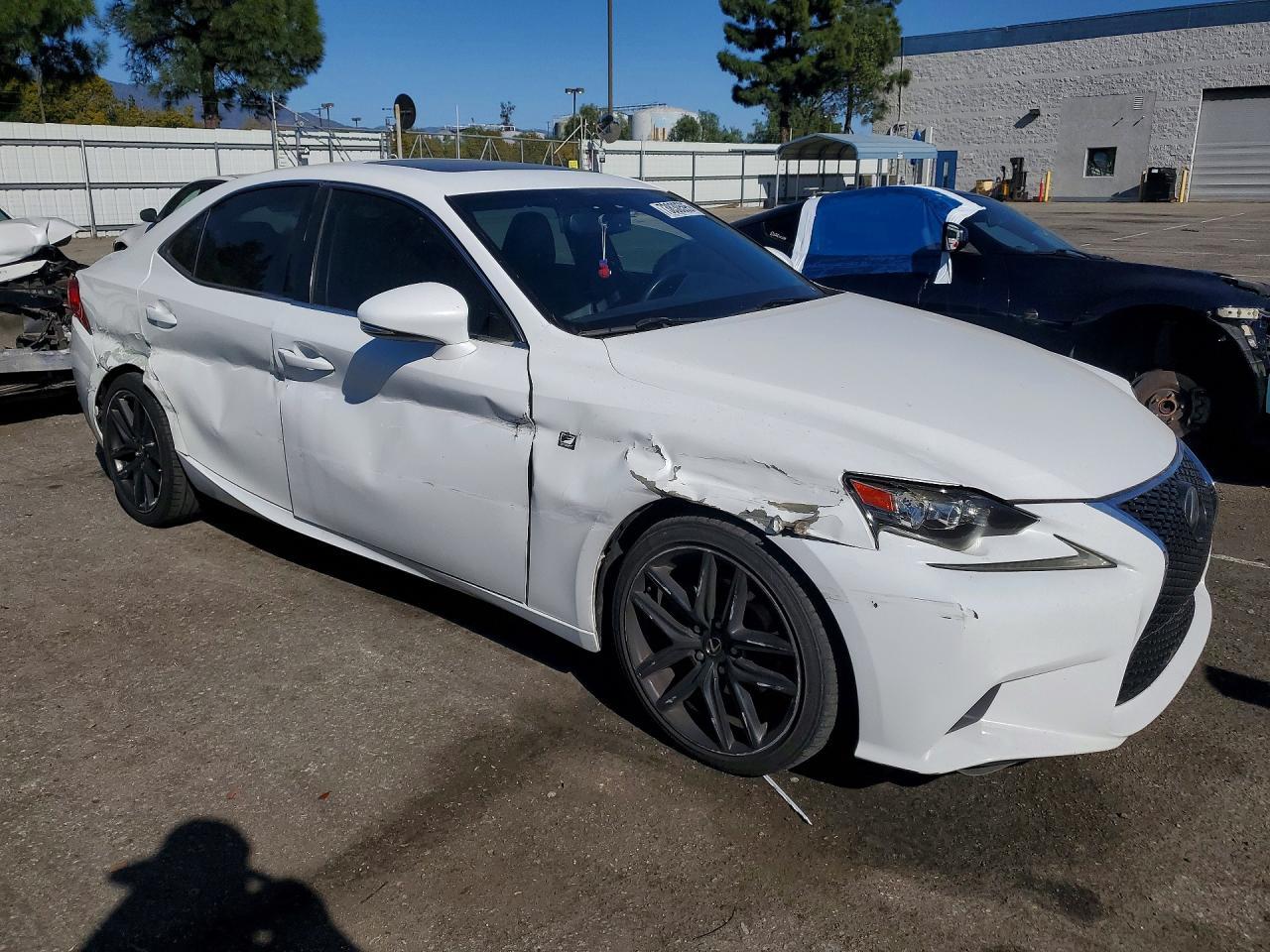 2015 LEXUS IS 250
