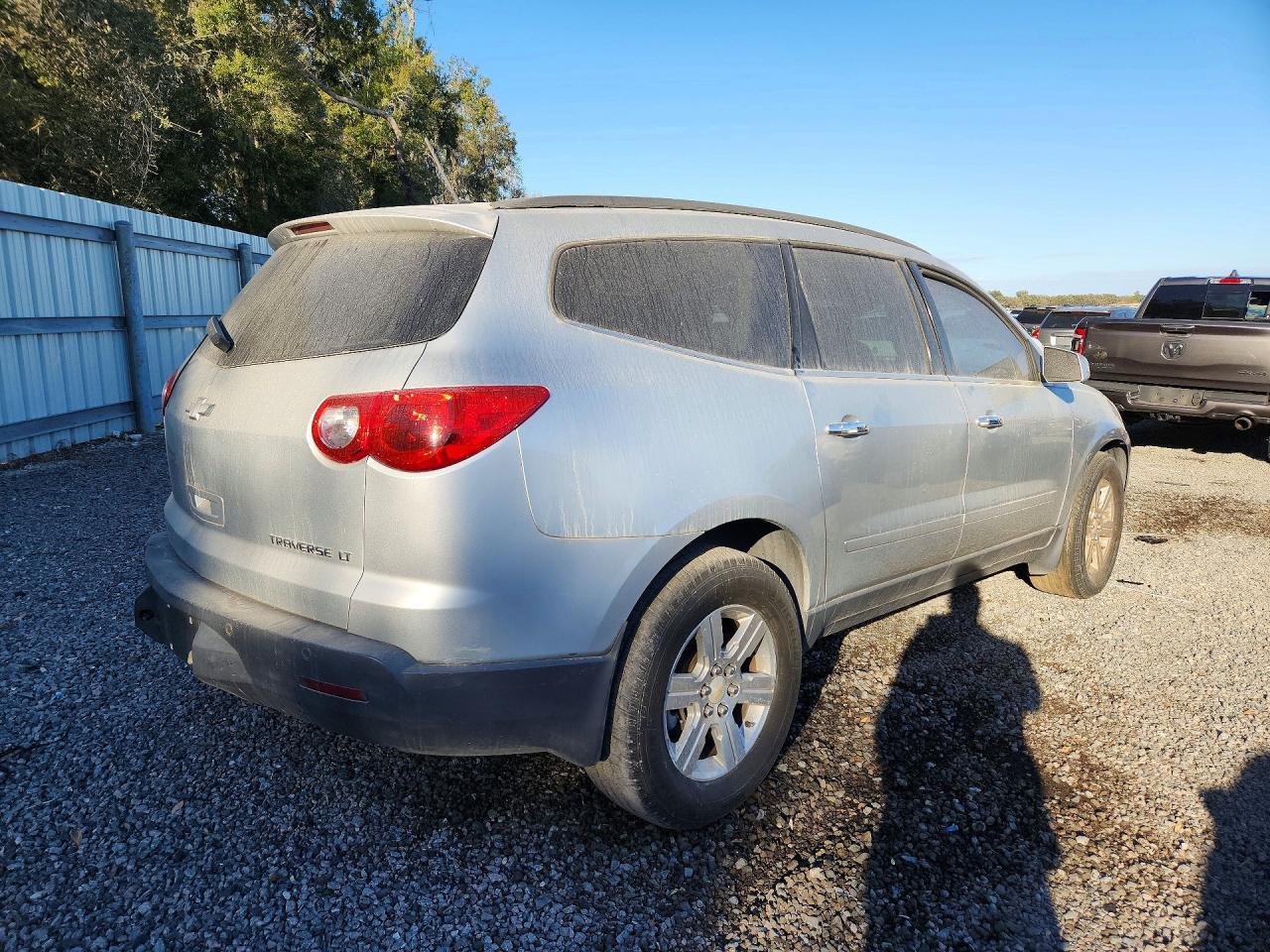 2011 CHEVROLET TRAVERSE