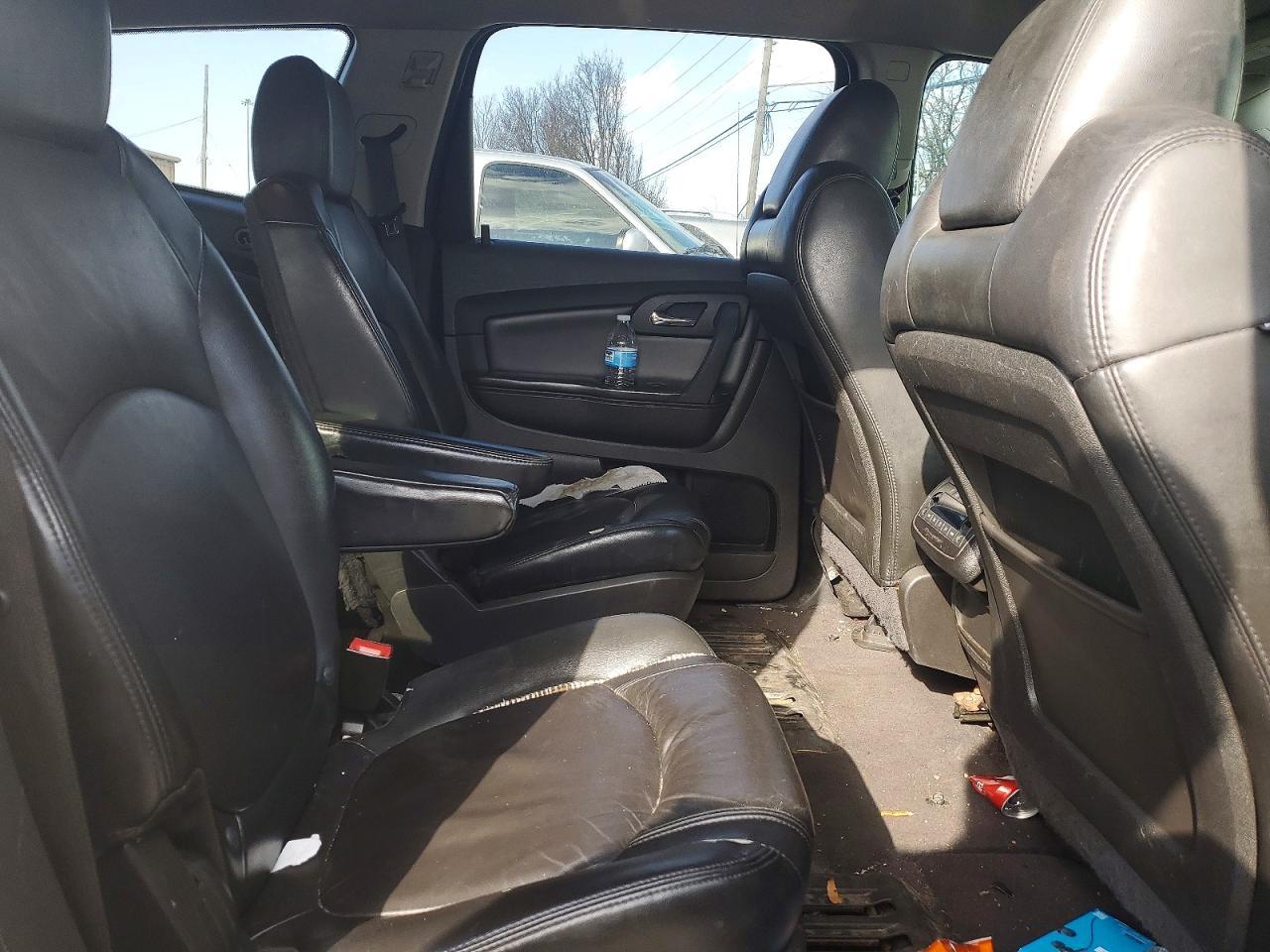 2011 CHEVROLET TRAVERSE