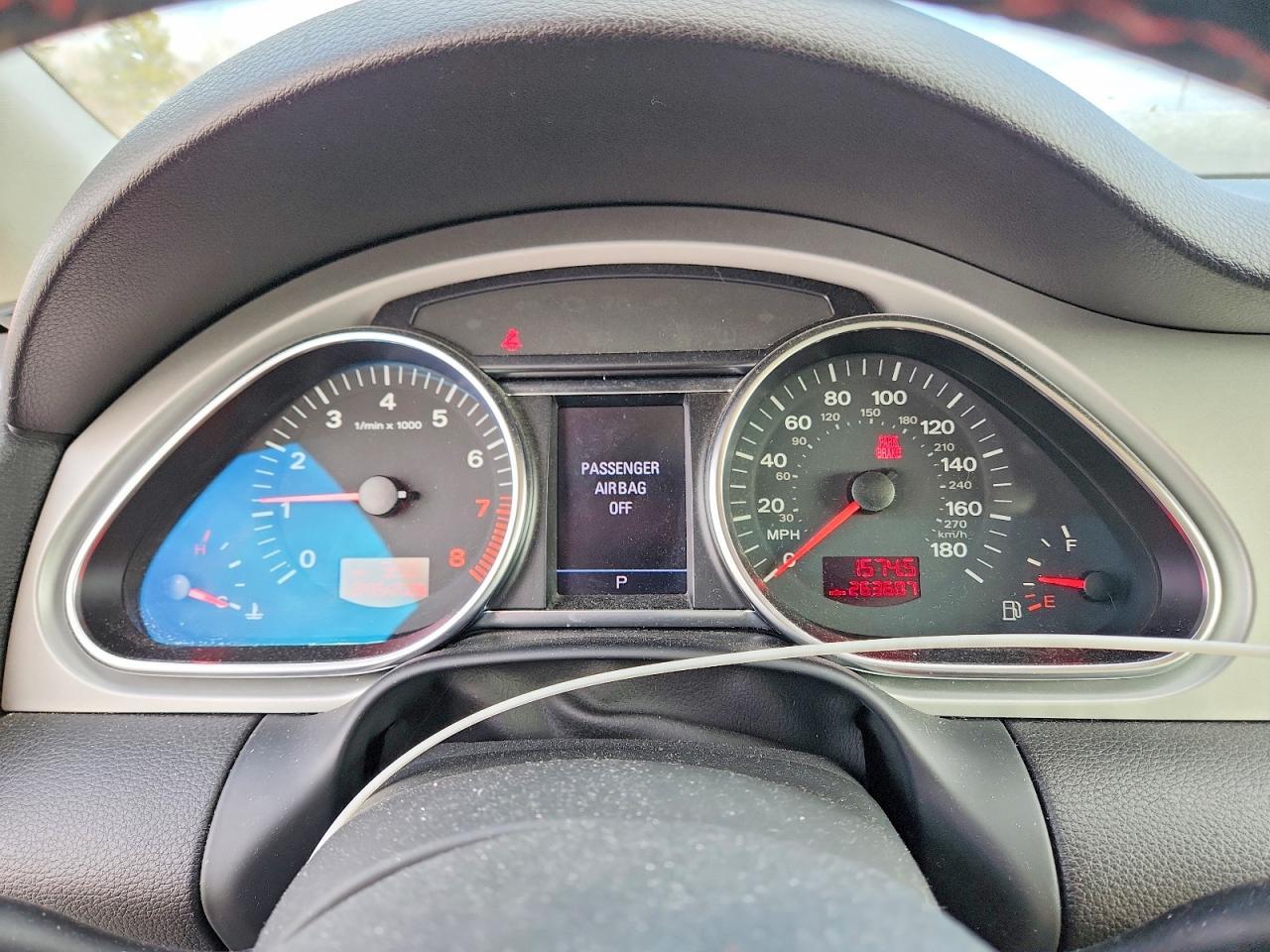 2009 AUDI Q7