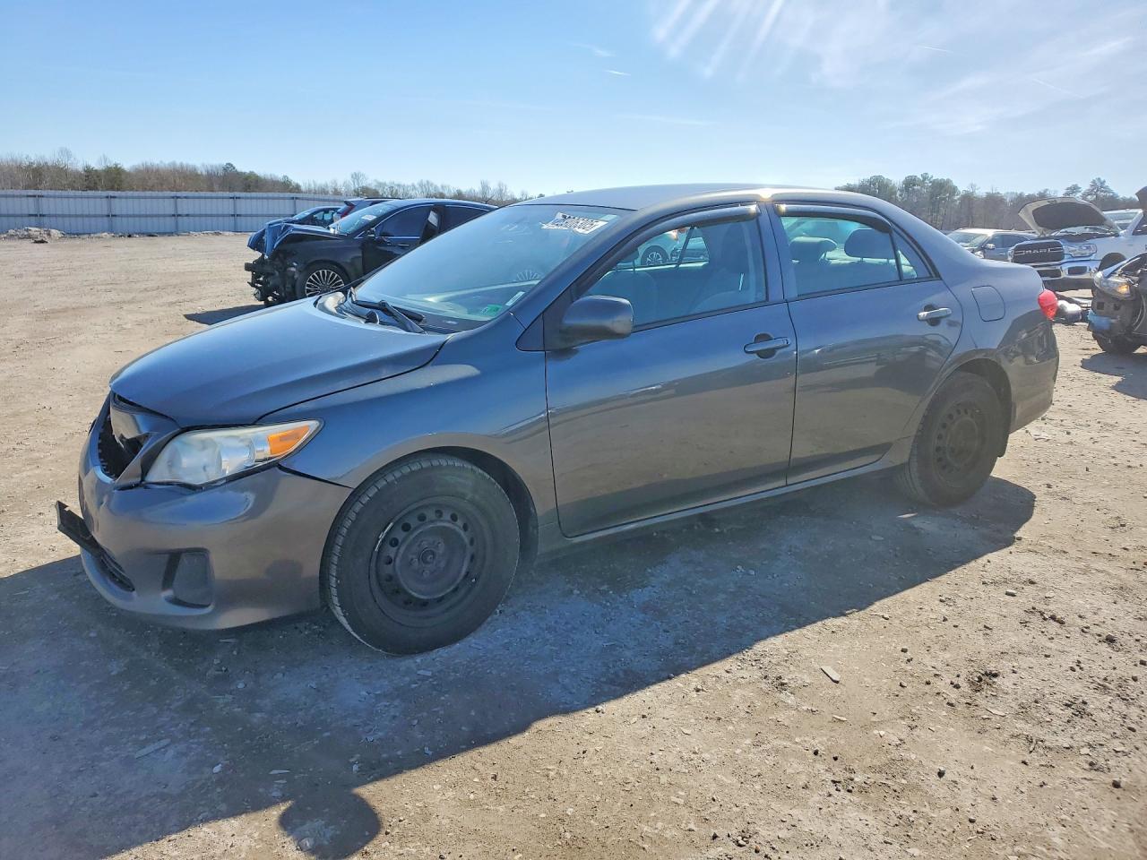 2013 TOYOTA COROLLA