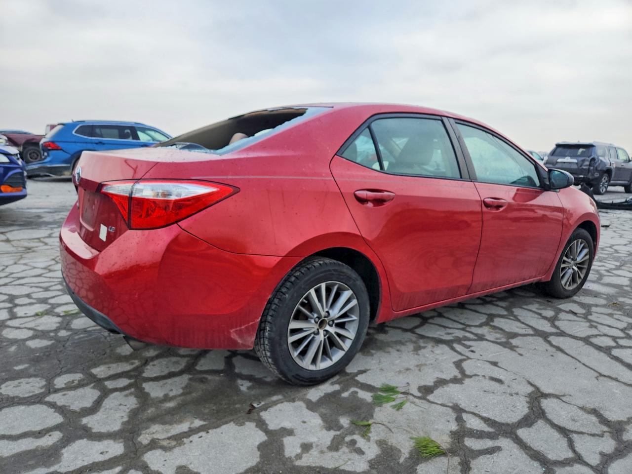 2015 TOYOTA COROLLA