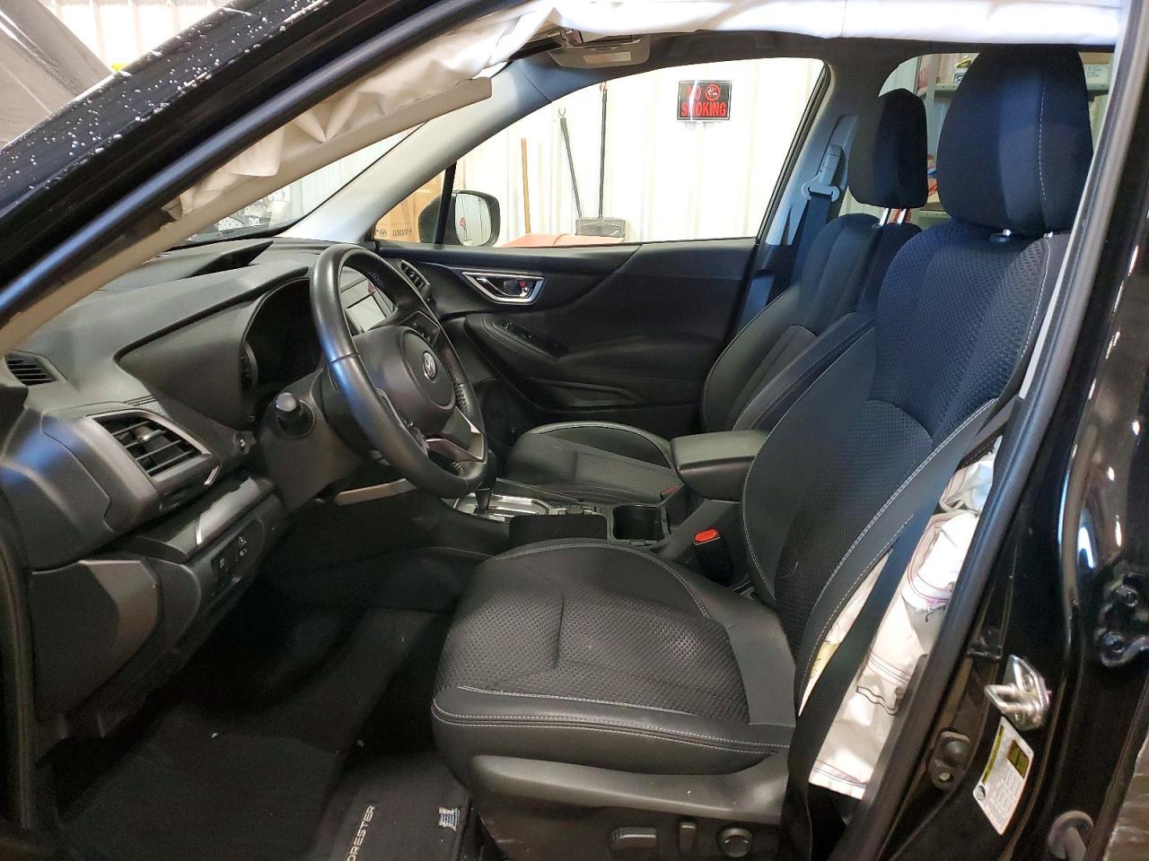 2023 SUBARU FORESTER