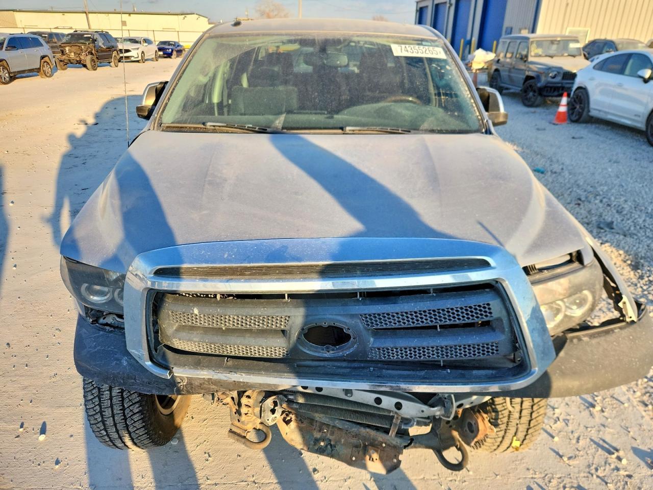 2011 TOYOTA TUNDRA