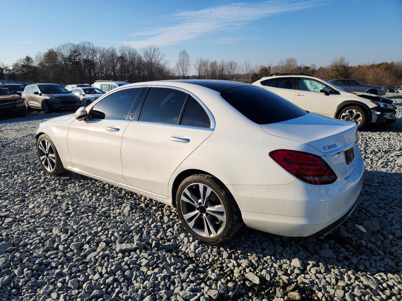 2016 MERCEDES-BENZ C-CLASS