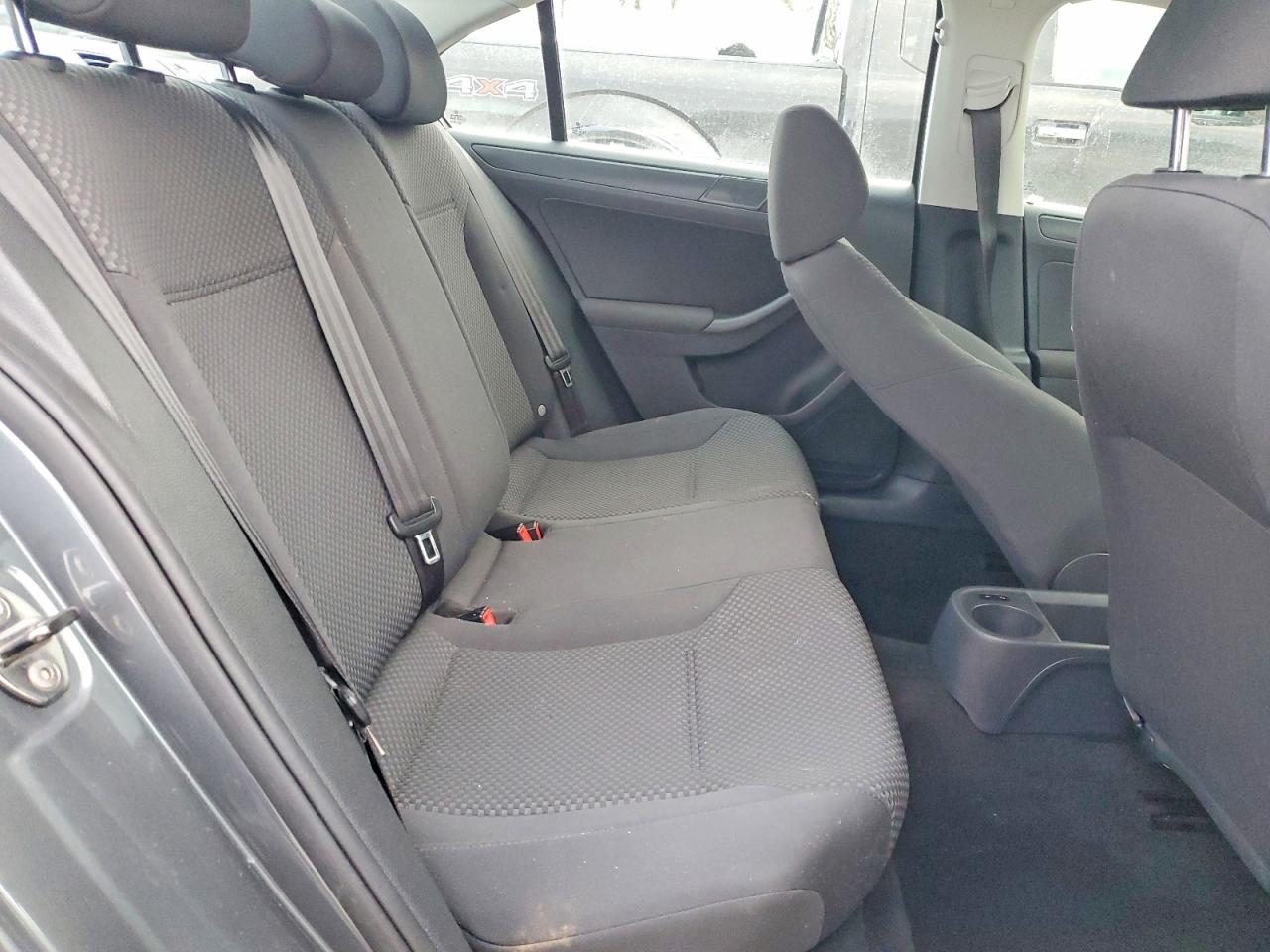 2012 VOLKSWAGEN JETTA