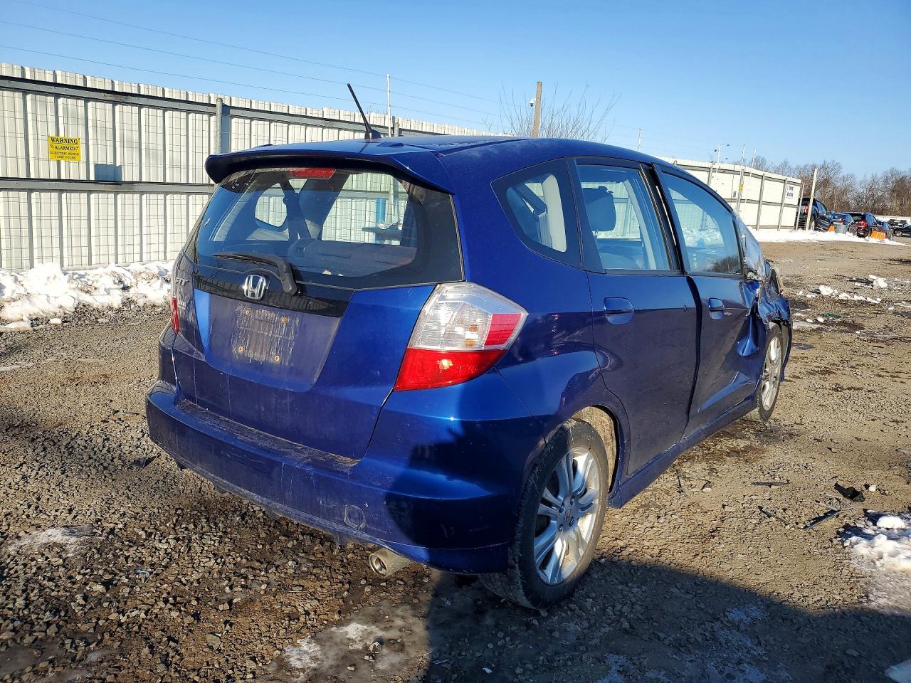 2010 HONDA FIT