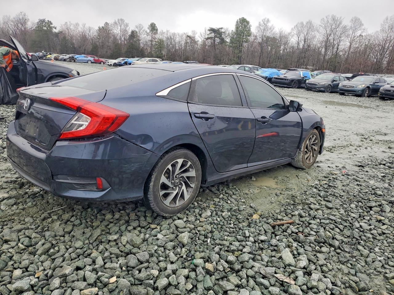 2016 HONDA CIVIC