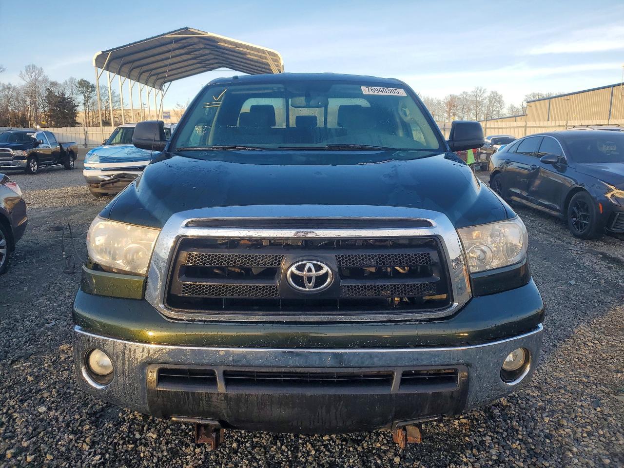 2013 TOYOTA TUNDRA