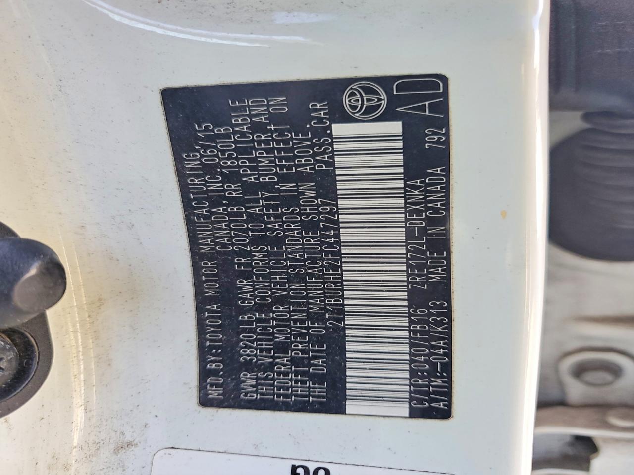 2015 TOYOTA COROLLA